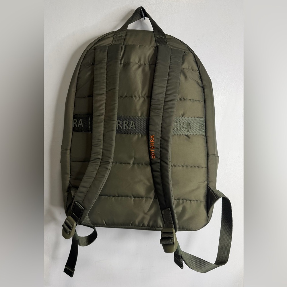 Doterra Backpack - Picture 2 of 4